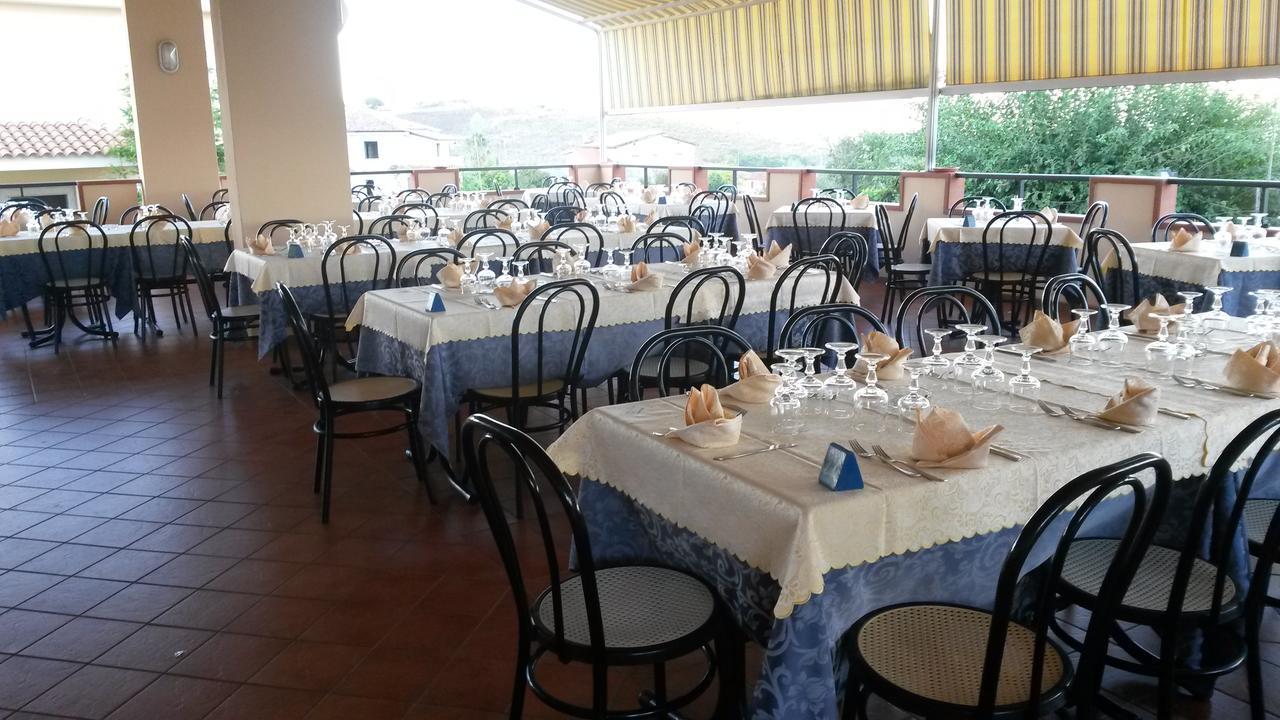 Hotel San Giorgio 圣尼科拉阿尔切拉 外观 照片