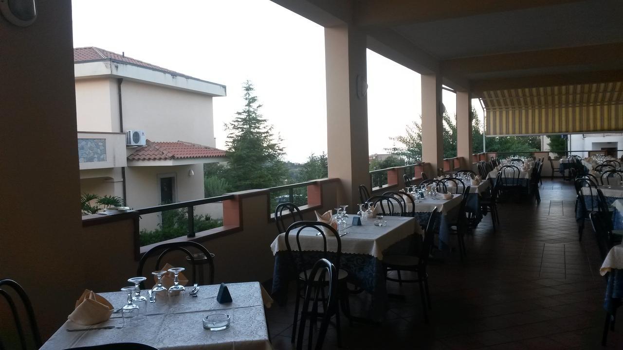 Hotel San Giorgio 圣尼科拉阿尔切拉 外观 照片