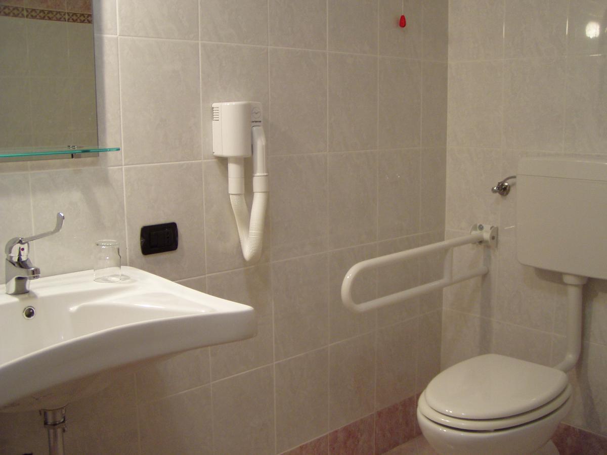 Hotel San Giorgio 圣尼科拉阿尔切拉 外观 照片