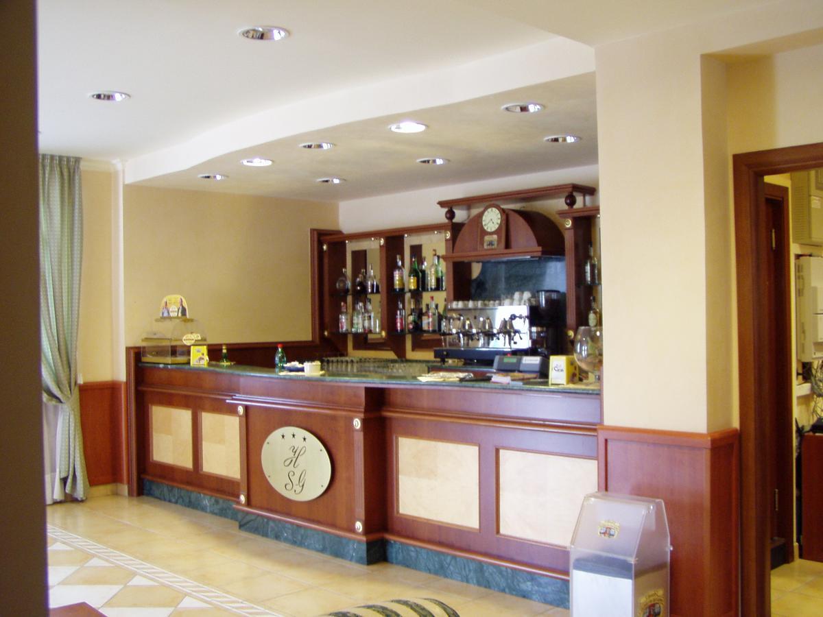 Hotel San Giorgio 圣尼科拉阿尔切拉 外观 照片